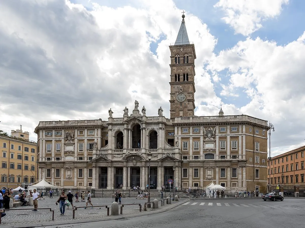 Napoleone Holiday Apartment Rome