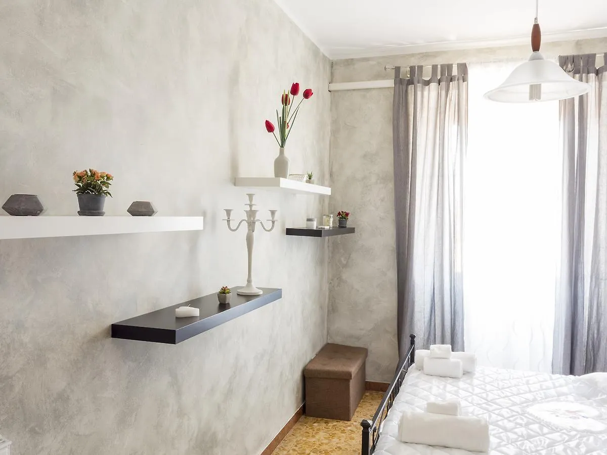 Napoleone Holiday Apartment Rome
