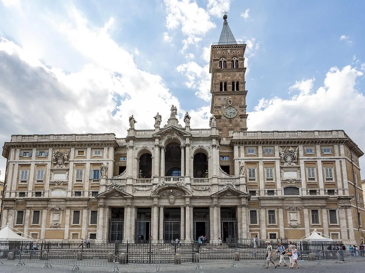Napoleone Holiday Apartment Rome Italy