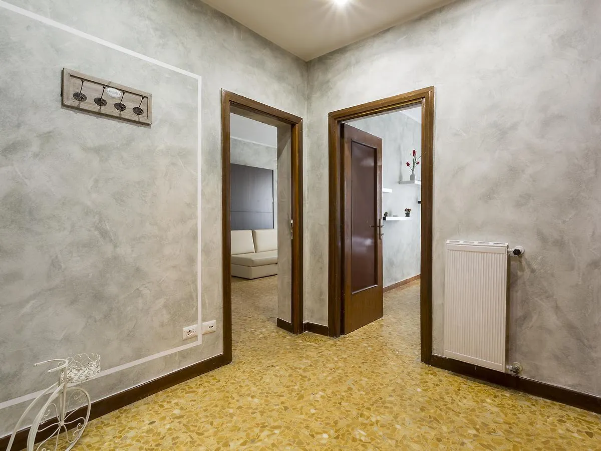 Napoleone Holiday Apartment Rome